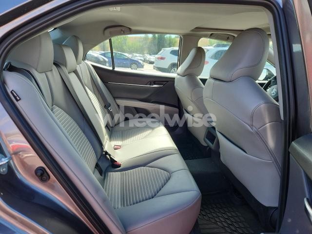 2022 TOYOTA CAMRY SE (VIN 4T1G11BK7NU055573) main photo