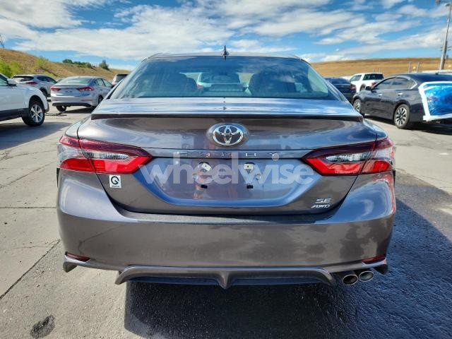 Photo 2 of 2022 TOYOTA CAMRY SE (VIN 4T1G11BK7NU055573)