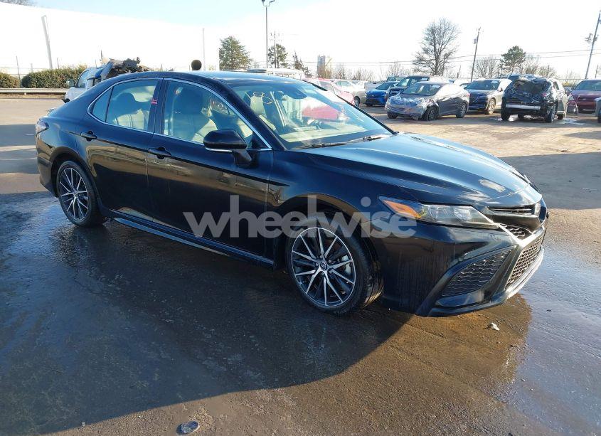 2023 Toyota Camry SE AWD (VIN 4T1G11BK7PU076734) main photo