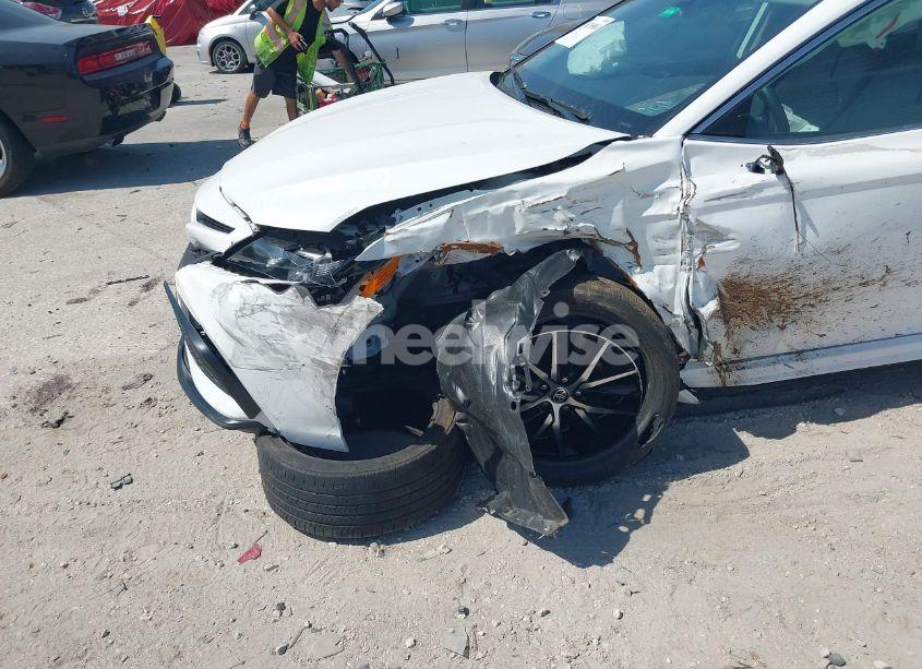 Photo 6 of 2023 Toyota Camry SE AWD (VIN 4T1G11BK7PU097308)