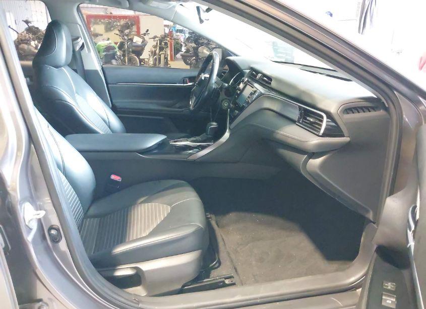 Photo 5 of 2020 Toyota Camry SE AWD (VIN 4T1G11BK8LU004838)