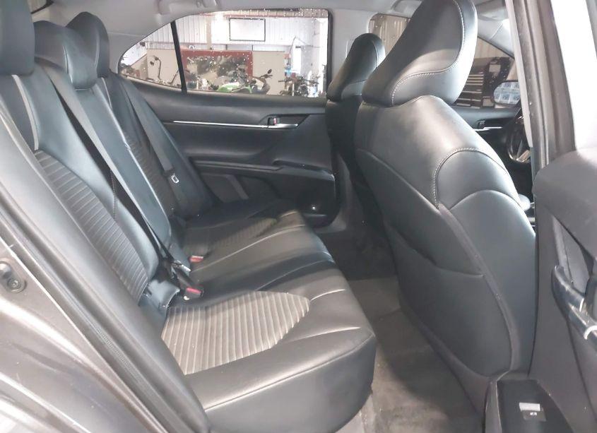 Photo 8 of 2020 Toyota Camry SE AWD (VIN 4T1G11BK8LU004838)