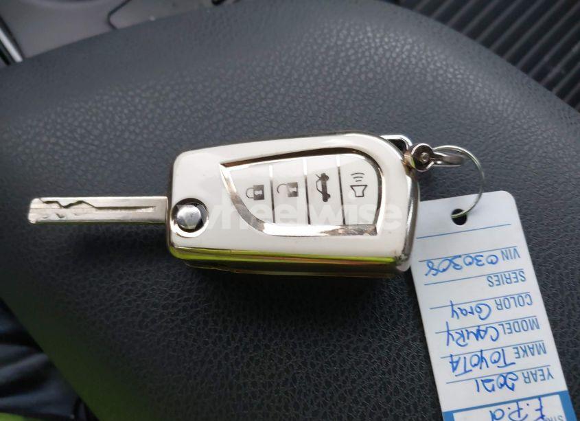 Photo 11 of 2021 Toyota Camry SE AWD (VIN 4T1G11BK8MU030308)