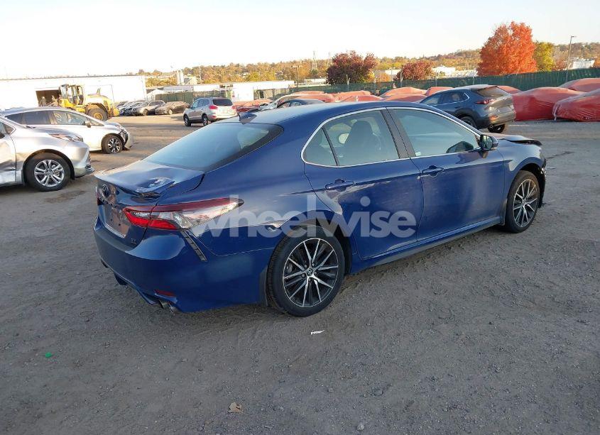 Photo 4 of 2024 Toyota Camry SE (VIN 4T1G11BK8RU111428)