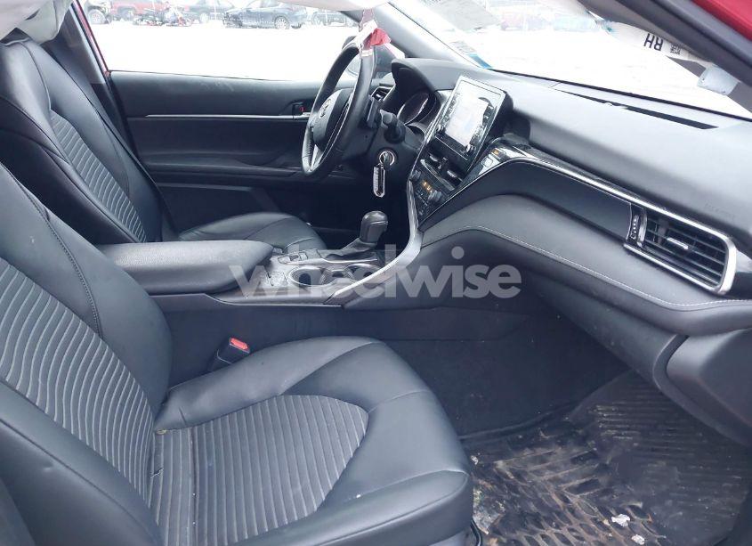 Photo 5 of 2021 Toyota Camry SE AWD (VIN 4T1G11BK9MU035890)