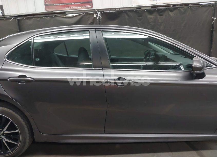 Photo 13 of 2022 Toyota Camry SE AWD (VIN 4T1G11BK9NU053940)