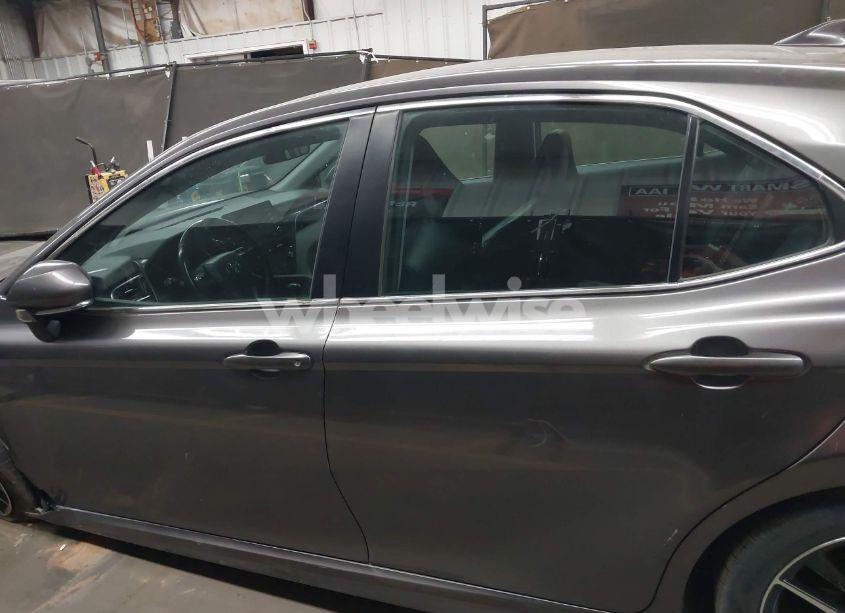 Photo 14 of 2022 Toyota Camry SE AWD (VIN 4T1G11BK9NU053940)