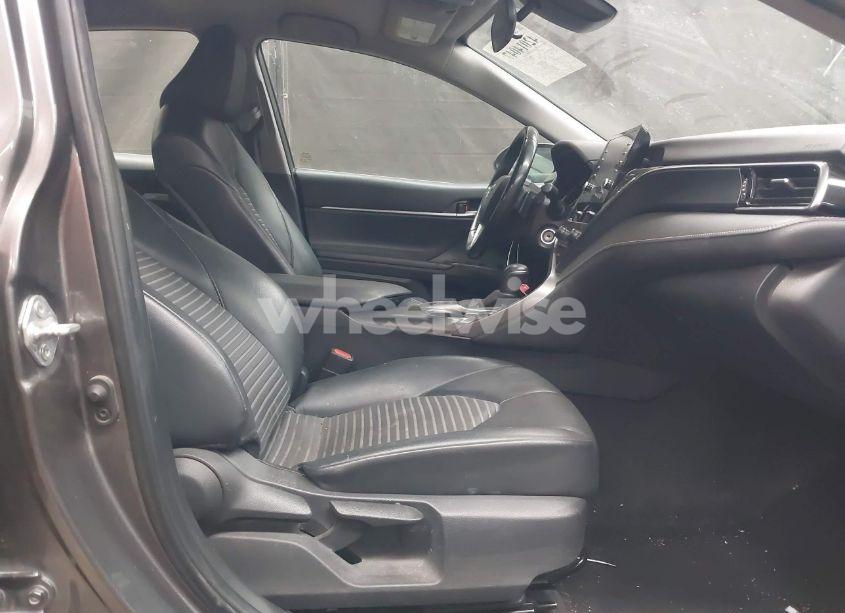 Photo 5 of 2022 Toyota Camry SE AWD (VIN 4T1G11BK9NU053940)