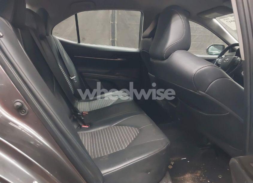 Photo 8 of 2022 Toyota Camry SE AWD (VIN 4T1G11BK9NU053940)