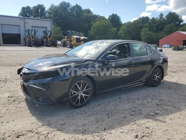 Photo 4 of 2022 TOYOTA CAMRY SE (VIN 4T1G11BKXNU063960)