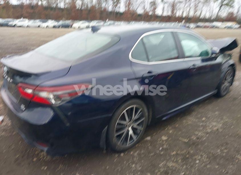 Photo 4 of 2022 Toyota Camry SE AWD (VIN 4T1G11BKXNU065708)