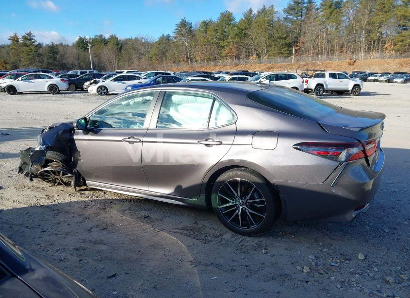 Photo 14 of 2024 Toyota Camry SE (VIN 4T1G11BKXRU117683)