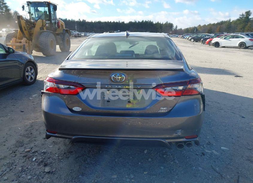 Photo 16 of 2024 Toyota Camry SE (VIN 4T1G11BKXRU117683)