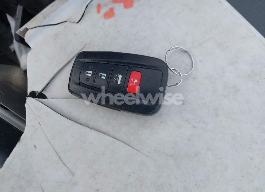 Photo 11 of 2022 Toyota Camry NIGHTSHADE EDITION HYBRID (VIN 4T1G31AK0NU040196)