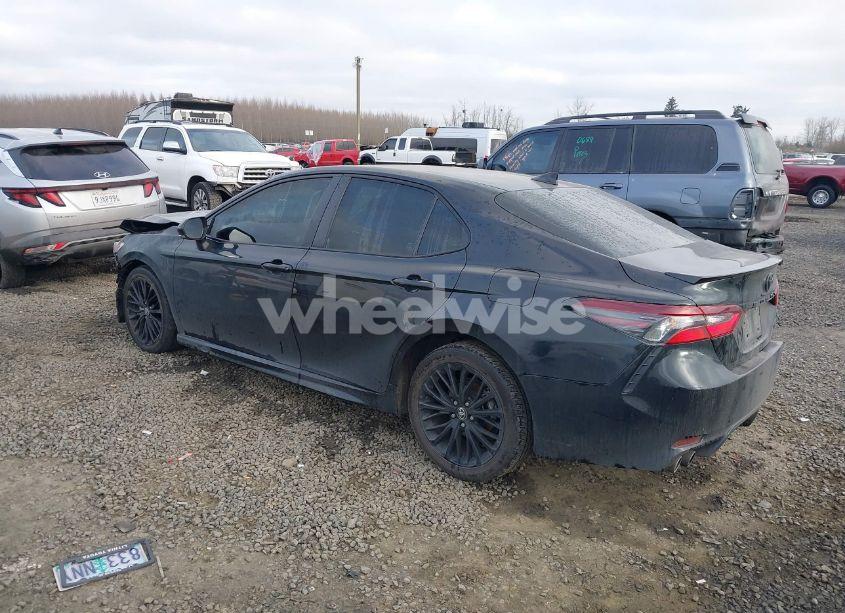 Photo 3 of 2022 Toyota Camry NIGHTSHADE EDITION HYBRID (VIN 4T1G31AK0NU040196)