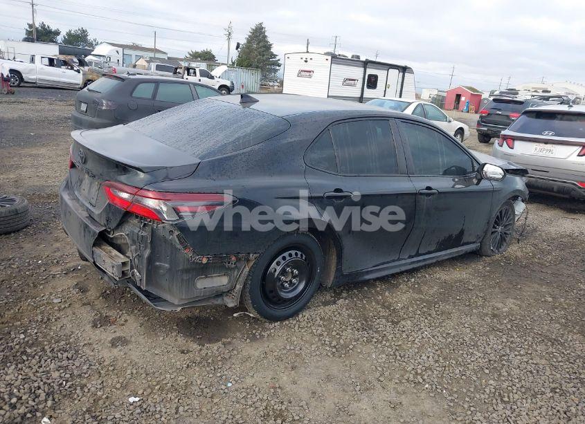 Photo 4 of 2022 Toyota Camry NIGHTSHADE EDITION HYBRID (VIN 4T1G31AK0NU040196)