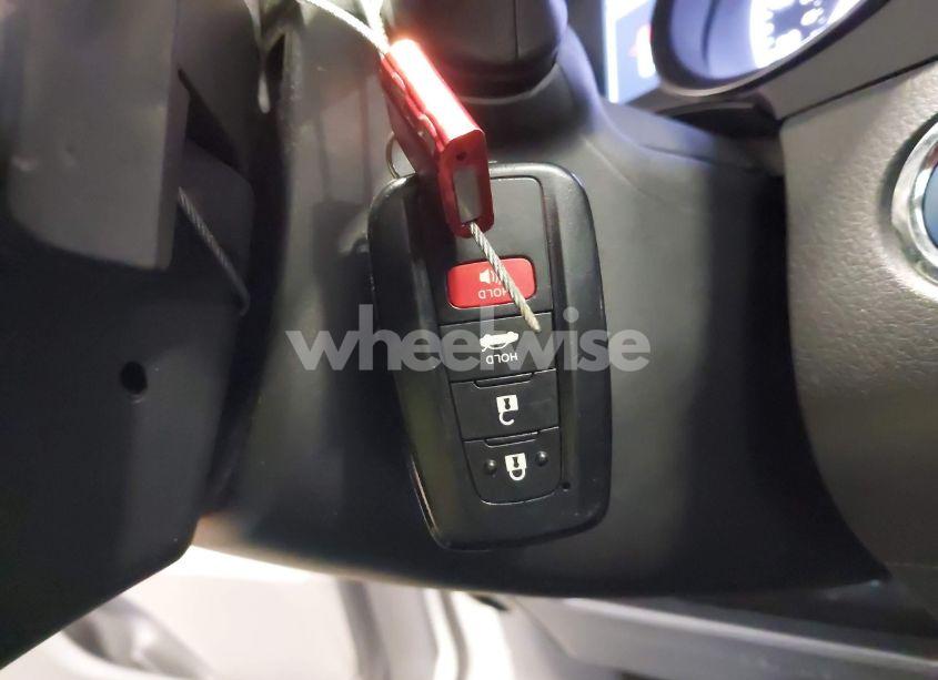 Photo 11 of 2022 Toyota Camry SE HYBRID (VIN 4T1G31AK0NU597691)