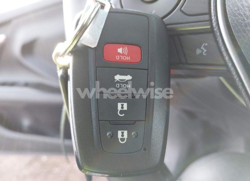 Photo 11 of 2024 Toyota Camry HYBRID SE (VIN 4T1G31AK0RU063466)