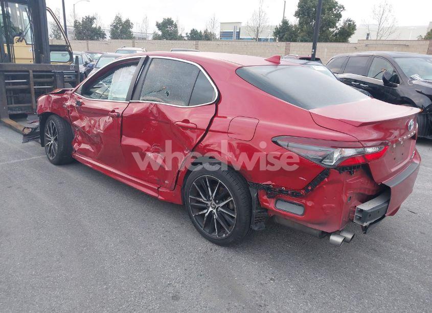 Photo 3 of 2021 Toyota Camry SE HYBRID (VIN 4T1G31AK1MU020327)