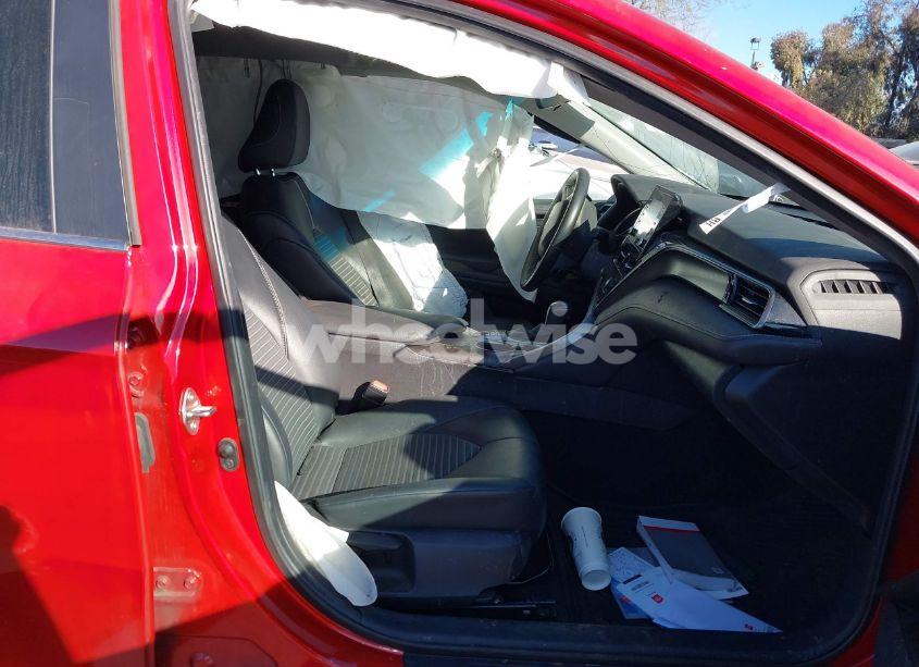 Photo 5 of 2021 Toyota Camry SE HYBRID (VIN 4T1G31AK1MU020327)