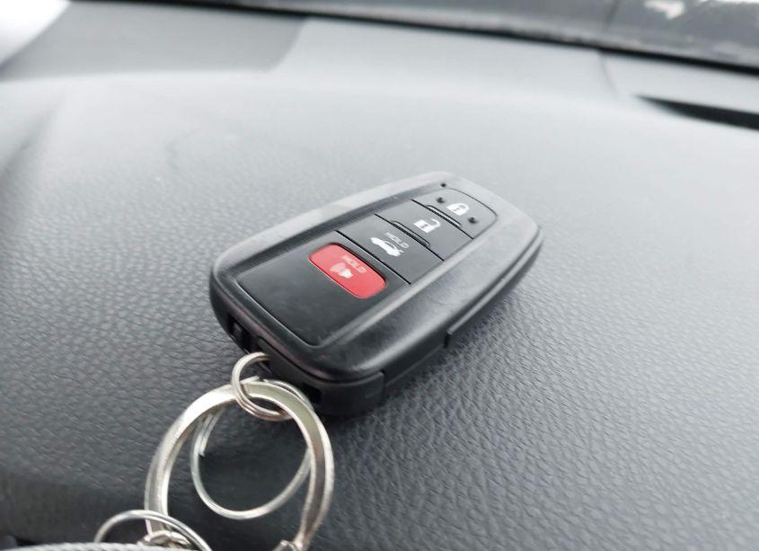 Photo 11 of 2022 Toyota Camry SE HYBRID (VIN 4T1G31AK1NU580771)