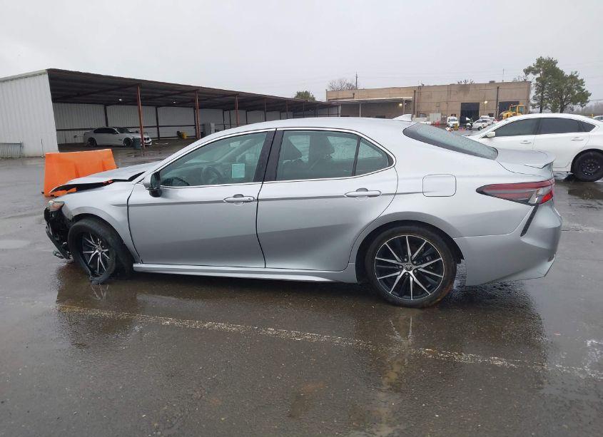 Photo 14 of 2022 Toyota Camry SE HYBRID (VIN 4T1G31AK1NU580771)