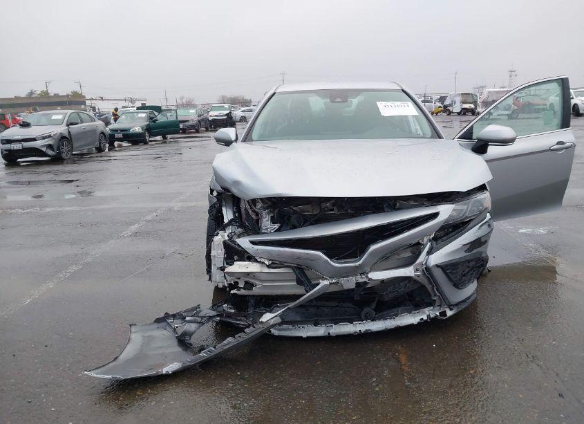 Photo 6 of 2022 Toyota Camry SE HYBRID (VIN 4T1G31AK1NU580771)