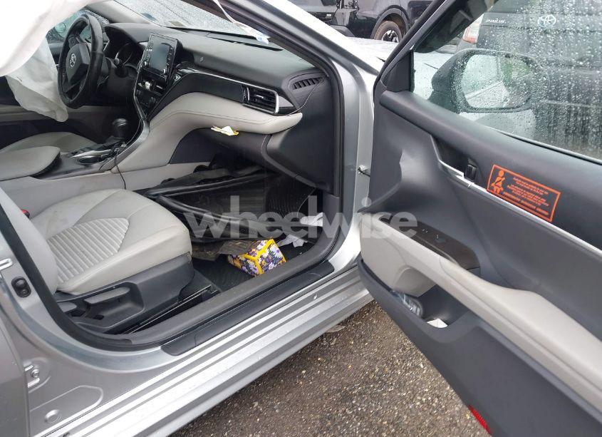 Photo 5 of 2023 Toyota Camry SE HYBRID (VIN 4T1G31AK2PU603297)