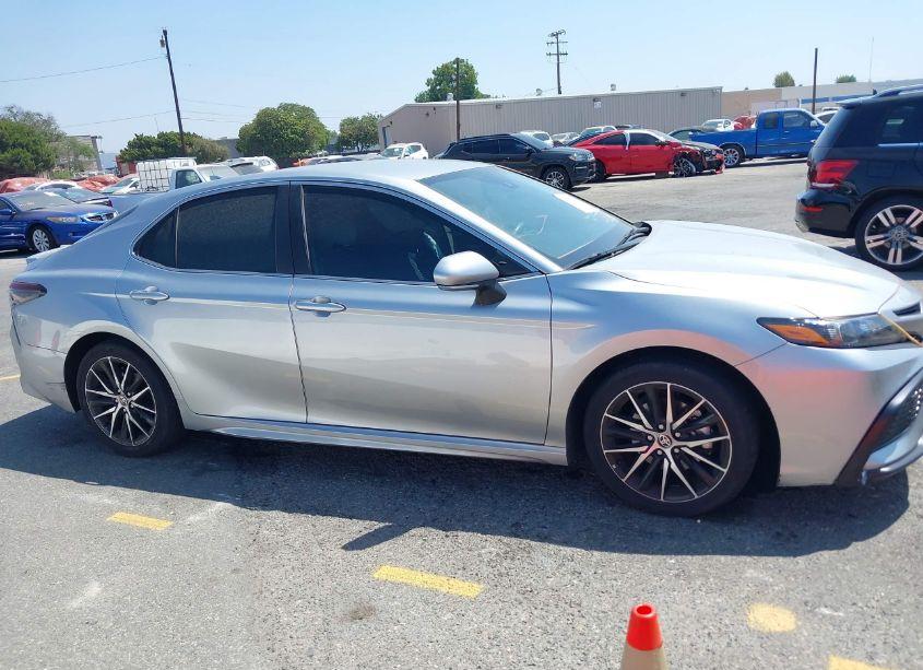 Photo 13 of 2023 Toyota Camry SE HYBRID (VIN 4T1G31AK2PU607110)