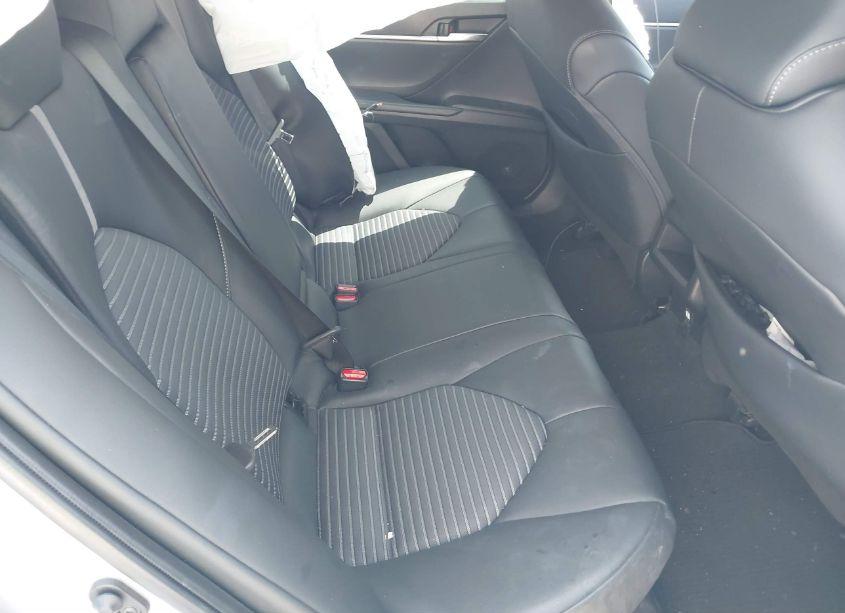 Photo 8 of 2023 Toyota Camry SE HYBRID (VIN 4T1G31AK2PU607110)