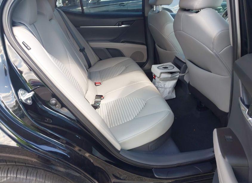 Photo 8 of 2023 Toyota Camry SE HYBRID (VIN 4T1G31AK2PU616308)