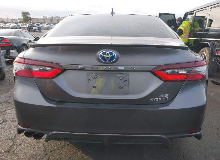 Photo 16 of 2024 Toyota Camry HYBRID SE (VIN 4T1G31AK2RU063078)