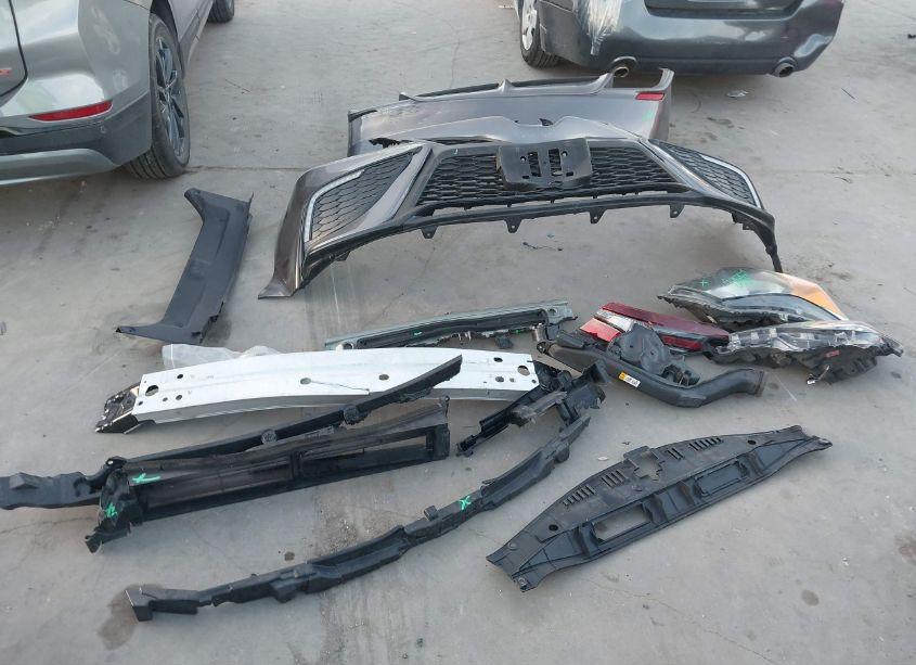 Photo 12 of 2024 Toyota Camry HYBRID SE (VIN 4T1G31AK2RU624198)