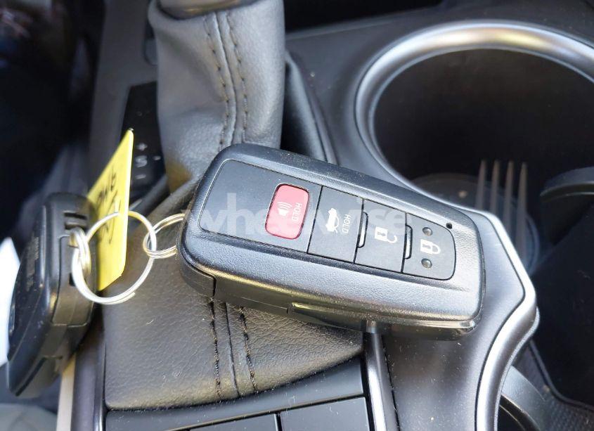 Photo 11 of 2024 Toyota Camry HYBRID SE (VIN 4T1G31AK2RU631913)