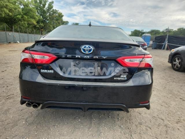 Photo 2 of 2020 TOYOTA CAMRY SE (VIN 4T1G31AK3LU543881)