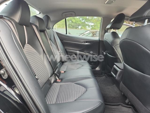 Photo 6 of 2020 TOYOTA CAMRY SE (VIN 4T1G31AK3LU543881)