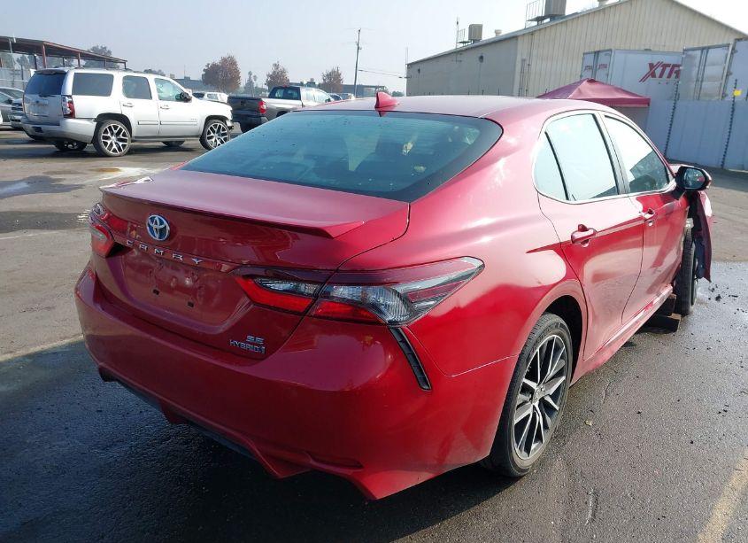Photo 4 of 2021 Toyota Camry SE HYBRID (VIN 4T1G31AK3MU029692)