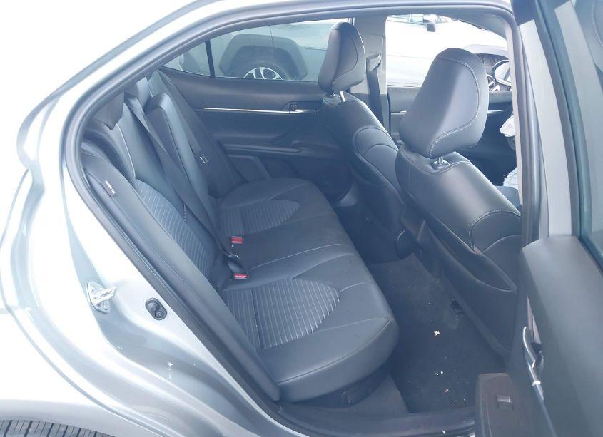 Photo 8 of 2024 Toyota Camry HYBRID SE (VIN 4T1G31AK3RU074574)