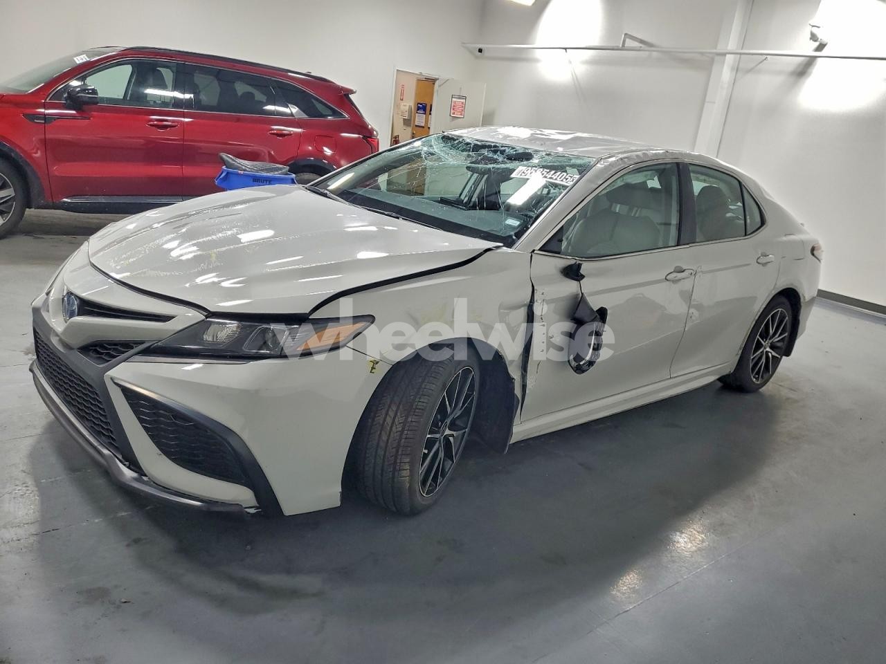 2024 TOYOTA CAMRY SE NIGHT SHADE (VIN 4T1G31AK4RU063289) main photo