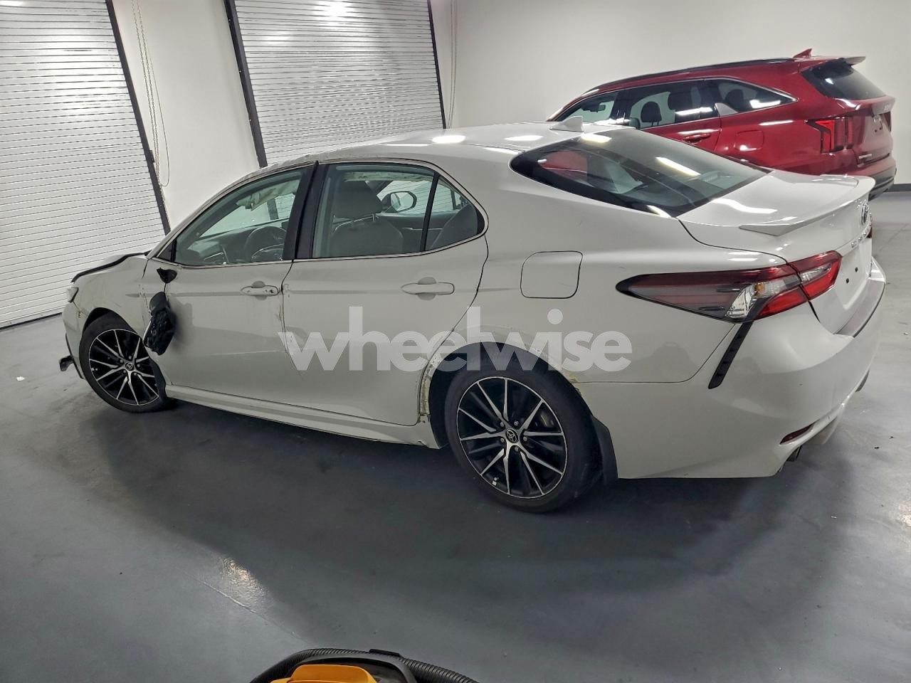 Photo 2 of 2024 TOYOTA CAMRY SE NIGHT SHADE (VIN 4T1G31AK4RU063289)