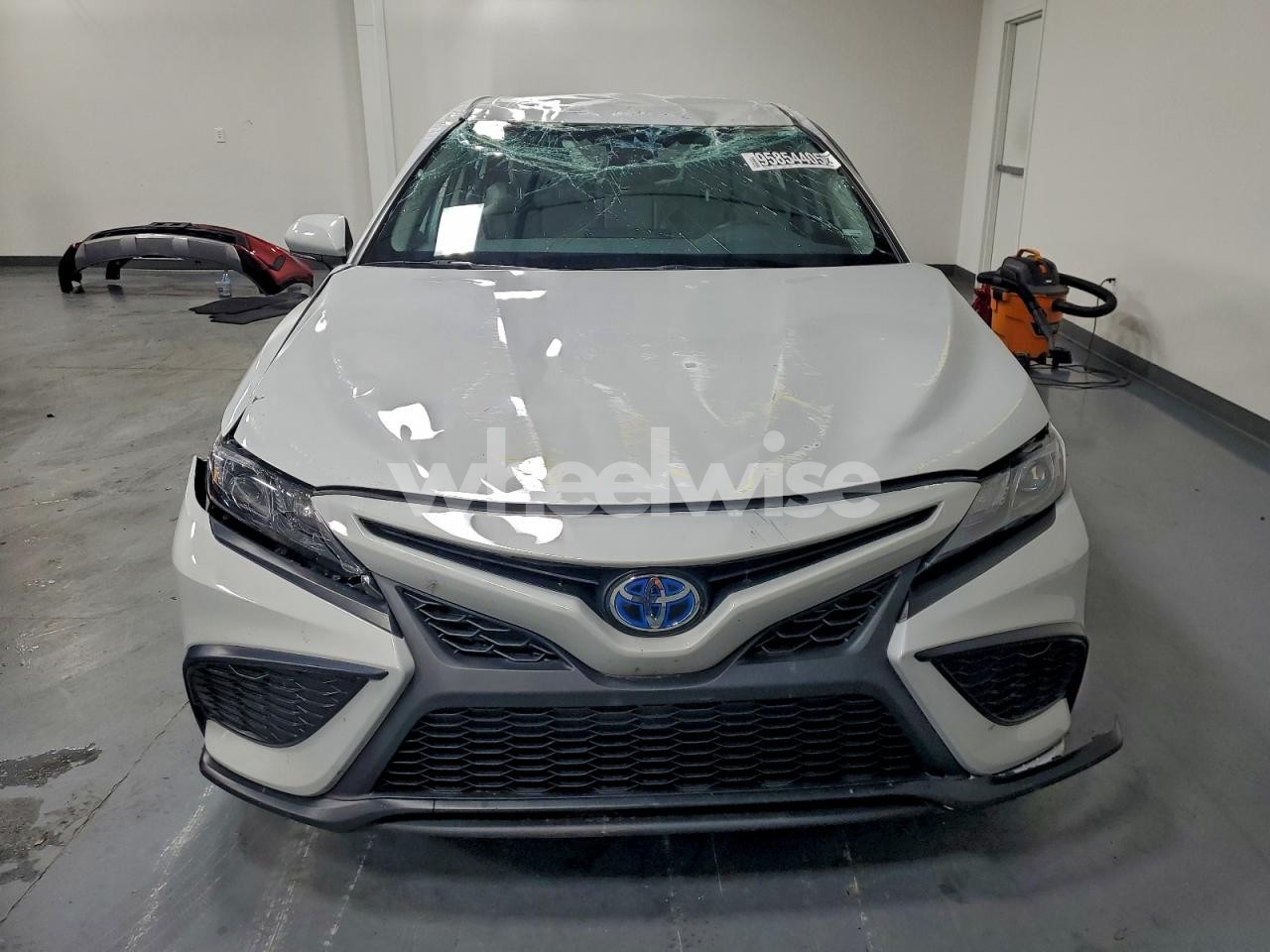 Photo 5 of 2024 TOYOTA CAMRY SE NIGHT SHADE (VIN 4T1G31AK4RU063289)