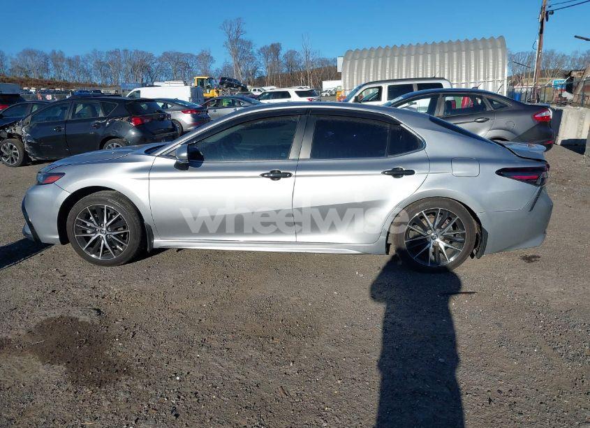 Photo 14 of 2022 Toyota Camry SE HYBRID (VIN 4T1G31AK5NU583978)