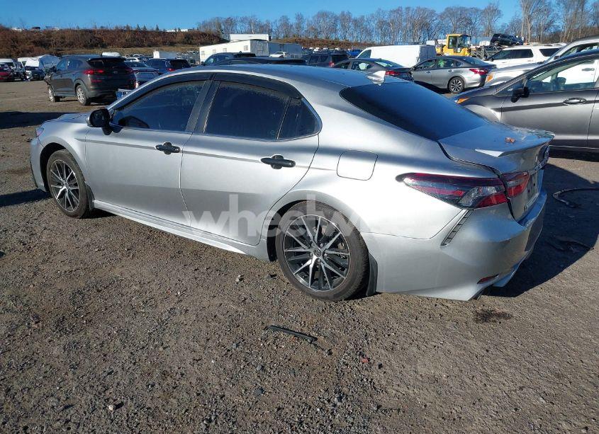 Photo 3 of 2022 Toyota Camry SE HYBRID (VIN 4T1G31AK5NU583978)