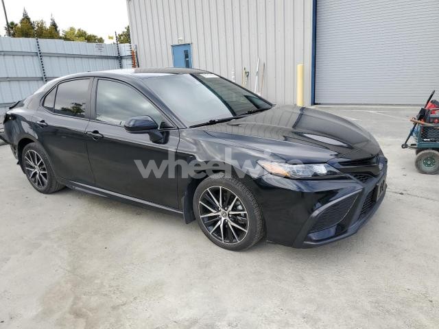Photo 2 of 2022 TOYOTA CAMRY NIGHT SHADE (VIN 4T1G31AK5NU596956)