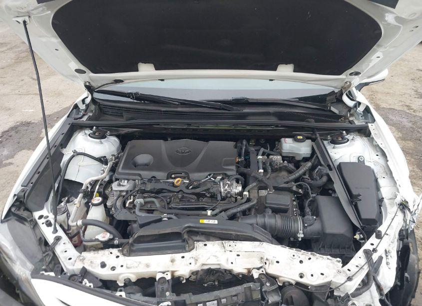 Photo 10 of 2022 Toyota Camry SE HYBRID (VIN 4T1G31AK6NU571807)