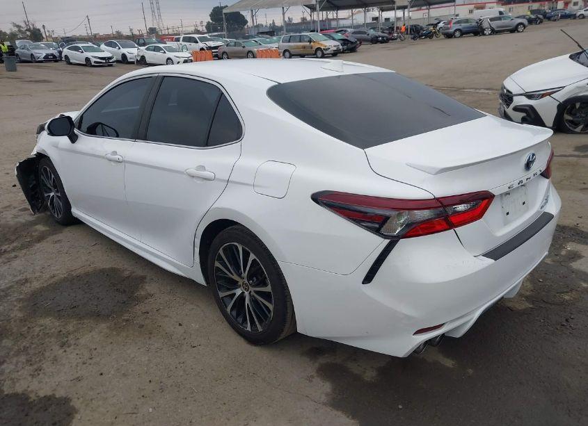 Photo 3 of 2022 Toyota Camry SE HYBRID (VIN 4T1G31AK6NU571807)