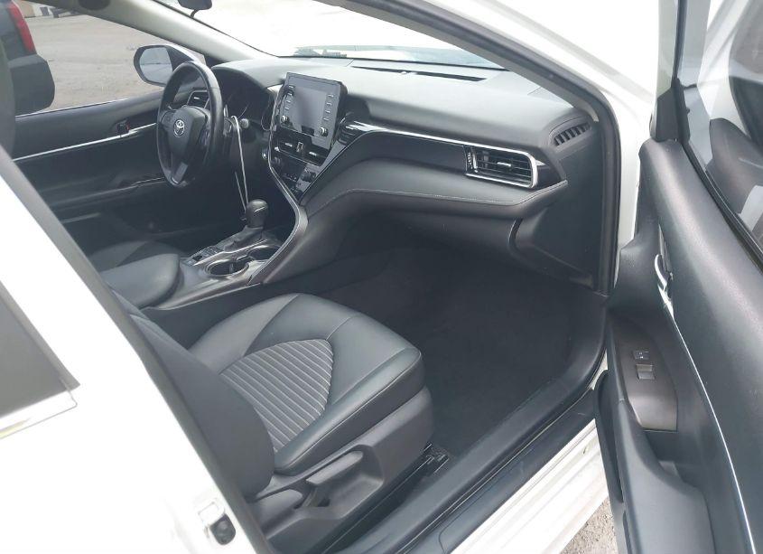 Photo 5 of 2022 Toyota Camry SE HYBRID (VIN 4T1G31AK6NU571807)