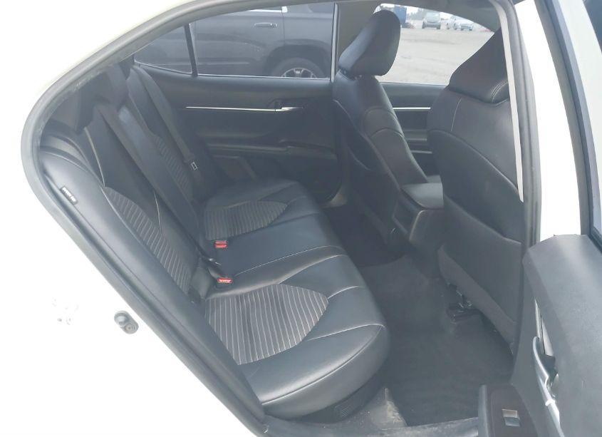 Photo 8 of 2022 Toyota Camry SE HYBRID (VIN 4T1G31AK6NU571807)