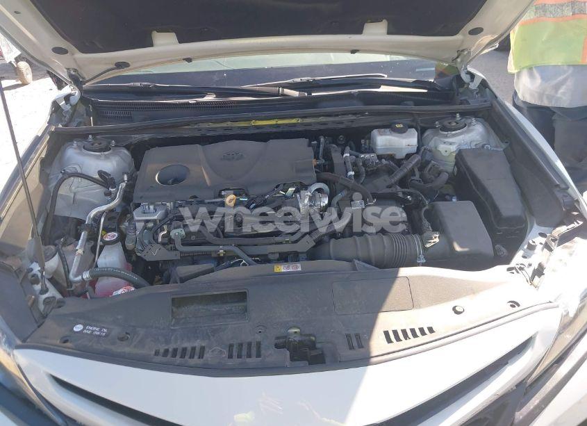 Photo 10 of 2024 Toyota Camry HYBRID SE (VIN 4T1G31AK6RU063777)