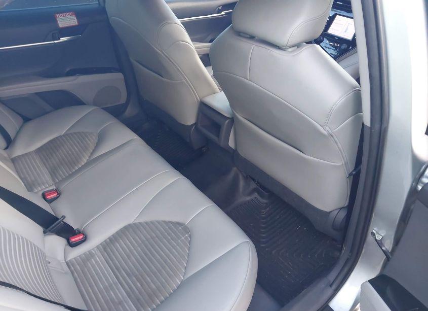 Photo 8 of 2020 Toyota Camry SE HYBRID (VIN 4T1G31AK7LU014773)